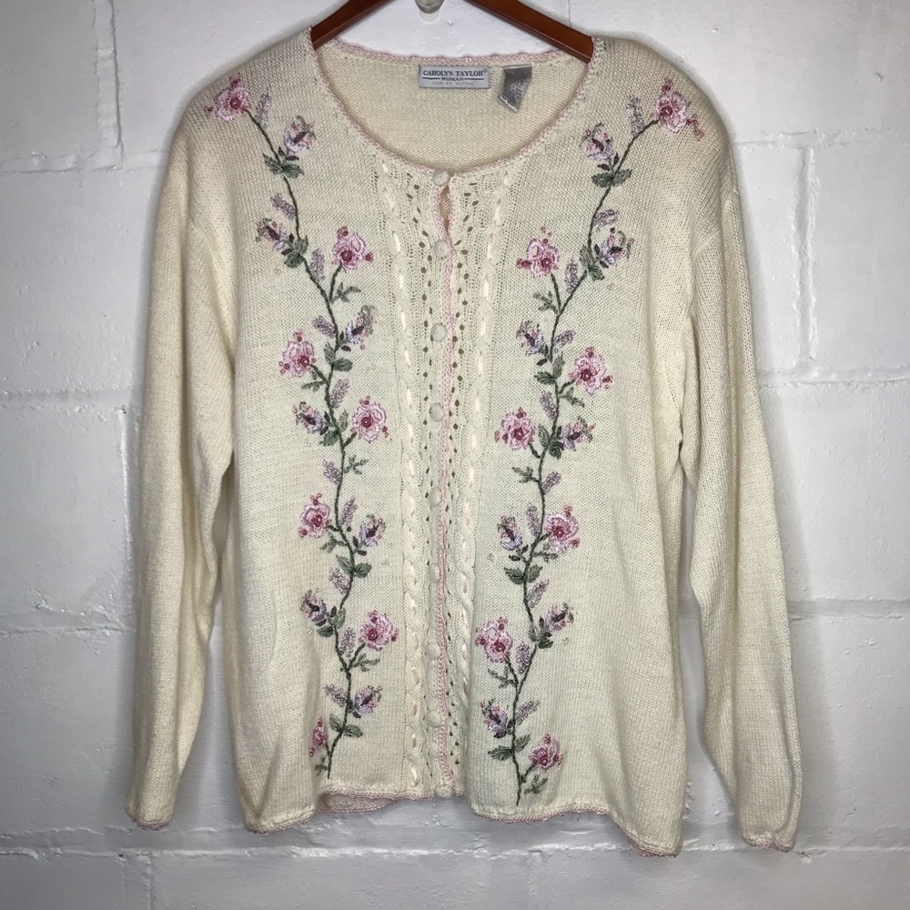 Carolyn Taylor Cream Cardigan Sweater Embroidered Floral Vintage